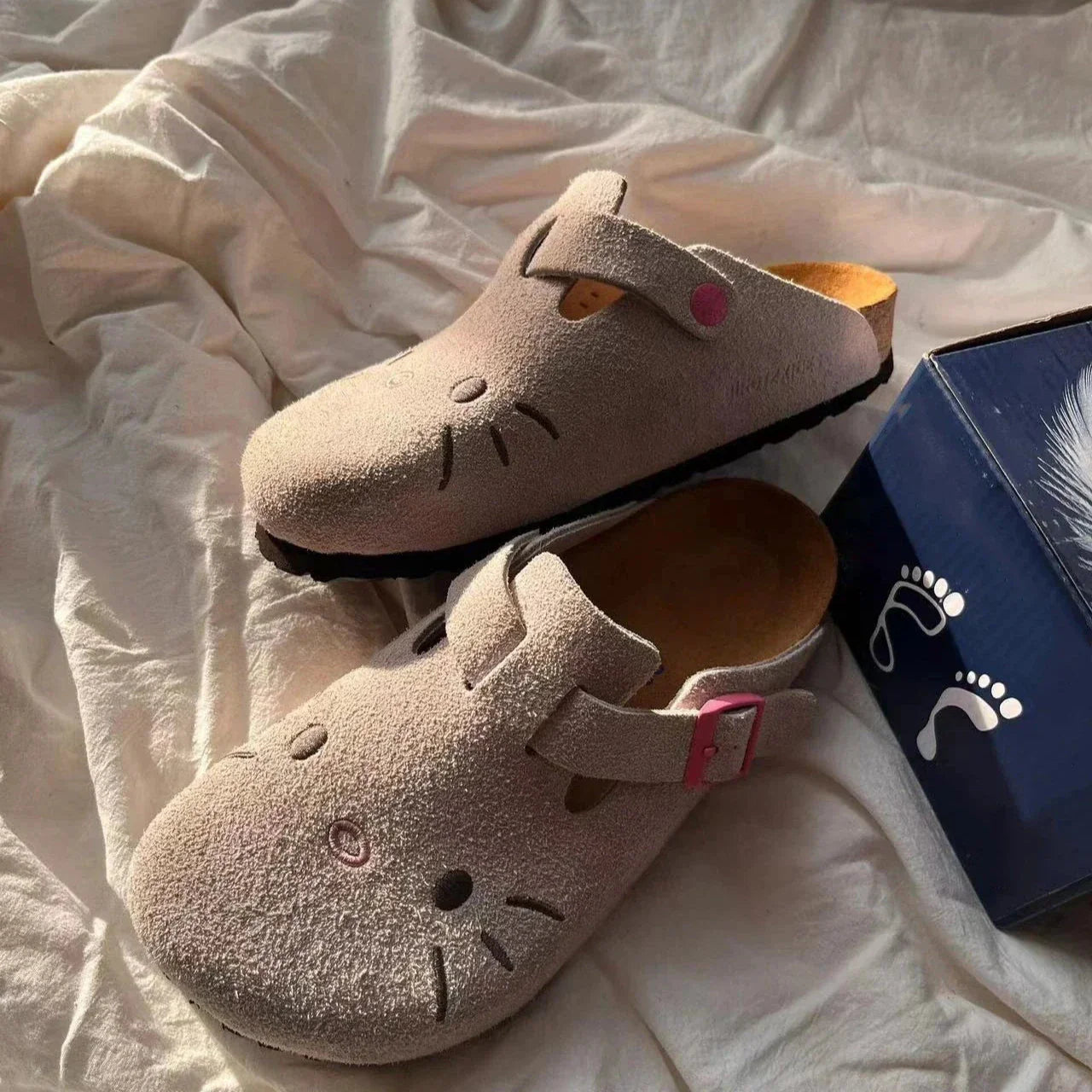 Kitty Comfort Clogs