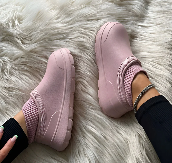 CLOMFY™ SOCK CLOGS